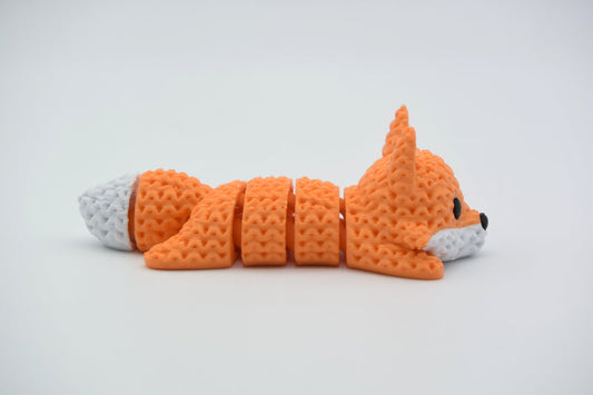 Knitted Articulated Fox - image 2