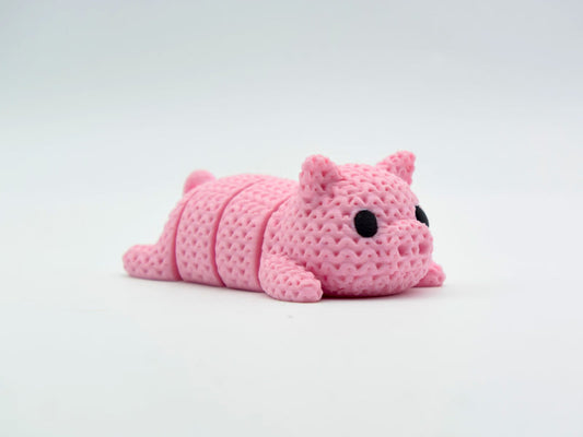 Knitted Articulated Pig Flexi Keychain - 3D printed home decor