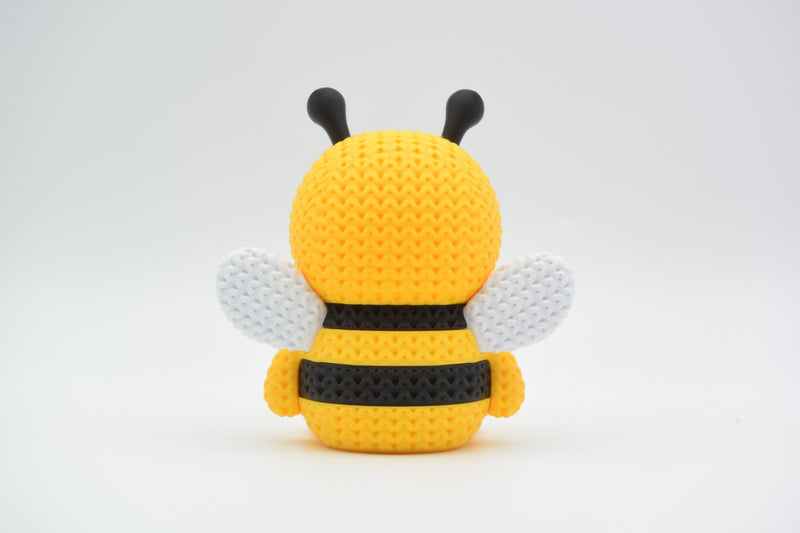 Knitted Bee - image 3