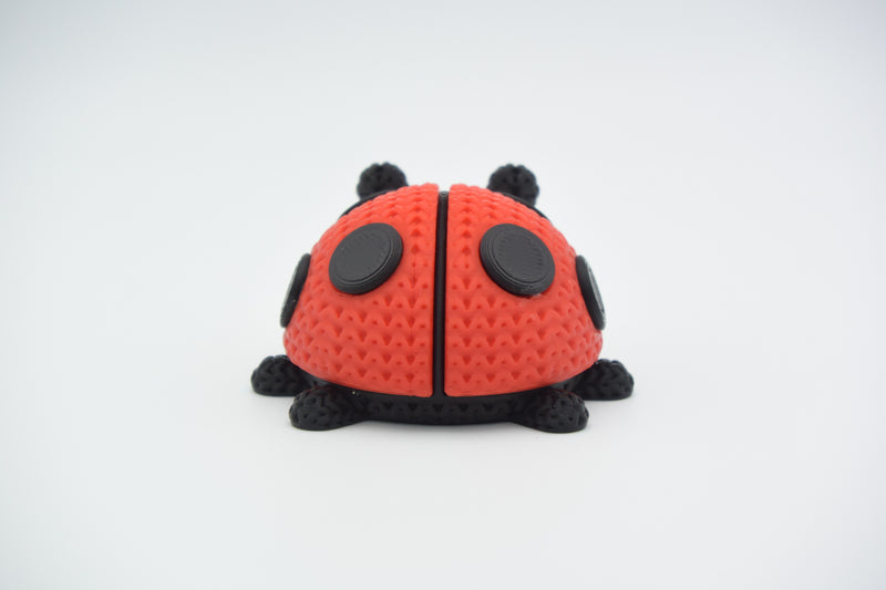 Knitted Ladybug - image 3